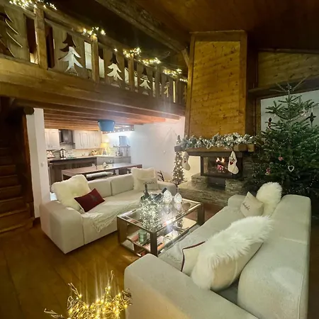 Exceptional Duplex, Cozy & Authentic Atmosphere アパート *